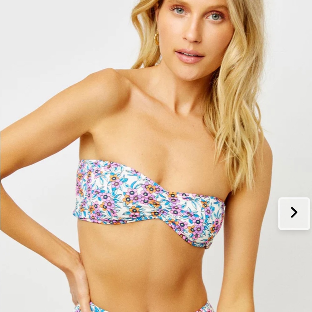 Frankie’s Bikini Set NWT Floral Farm
